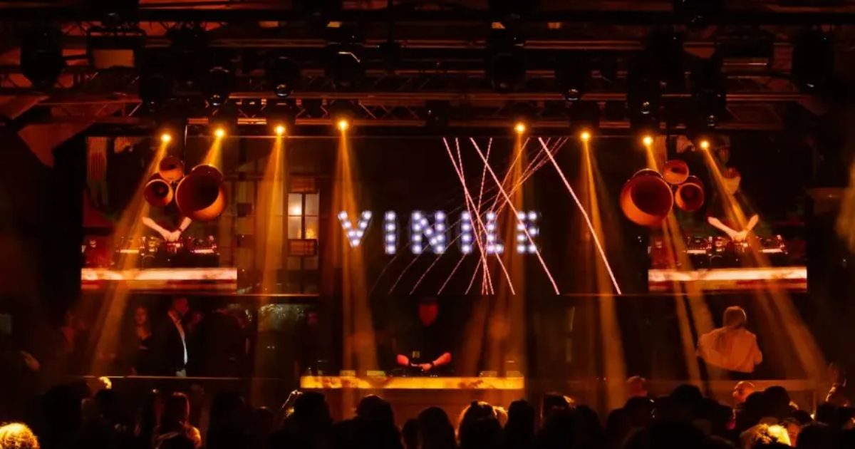 Friday Night- Dance & Social Vibes